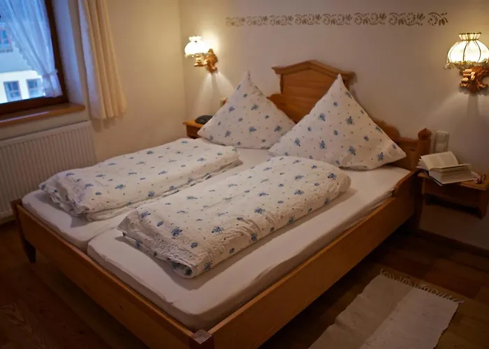 Dandl-hof Inkl. Chiemgaukarte مزرعة للإقامة